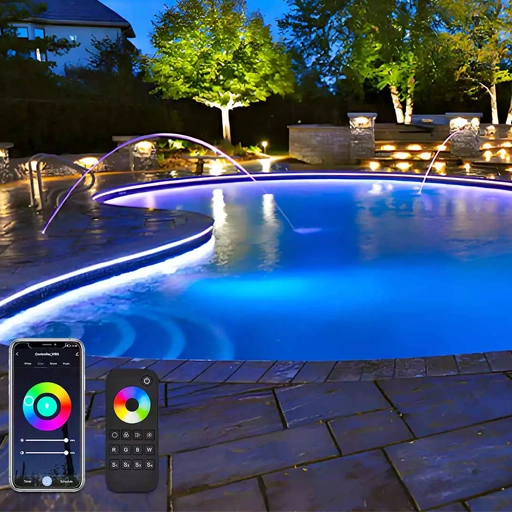 Heat retention cover for outdoor fibreglass pool