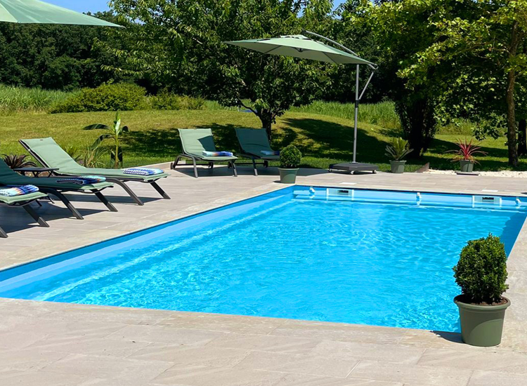 ALONA Fibreglass Outdoor Pool