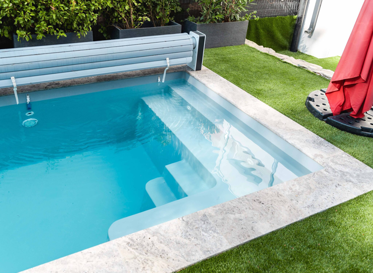 ILO ILO Fibreglass Outdoor Pool