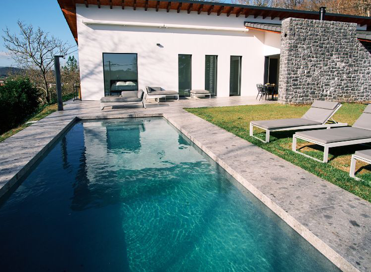 MAKATI Fibreglass Outdoor Pool