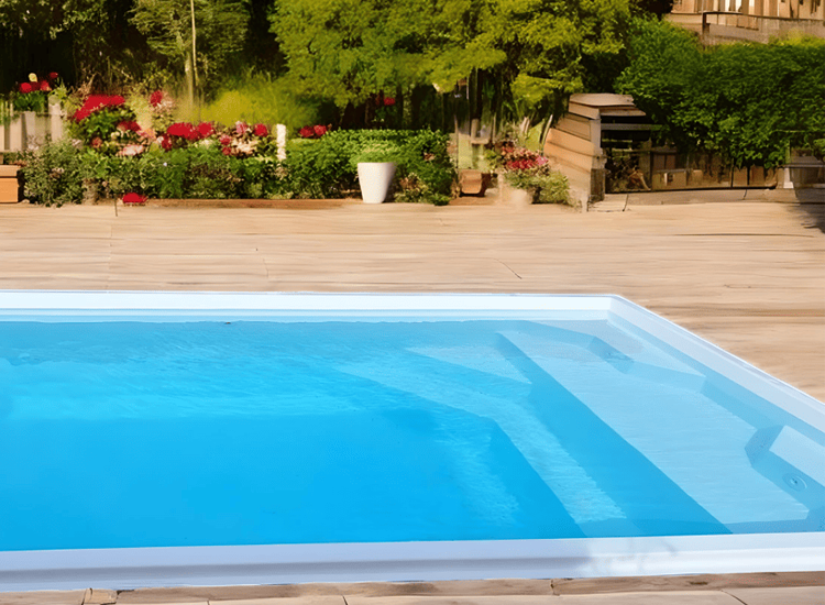 PALAWAN Fibreglass Outdoor Pool